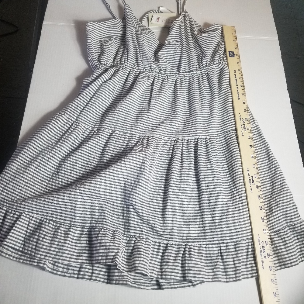 NWT BEACH BY EXIST GRAY AND WHITE STRIPED DRESS SIZE XL WITH ADJUSTABLE STRAPS - Picture 6 of 9